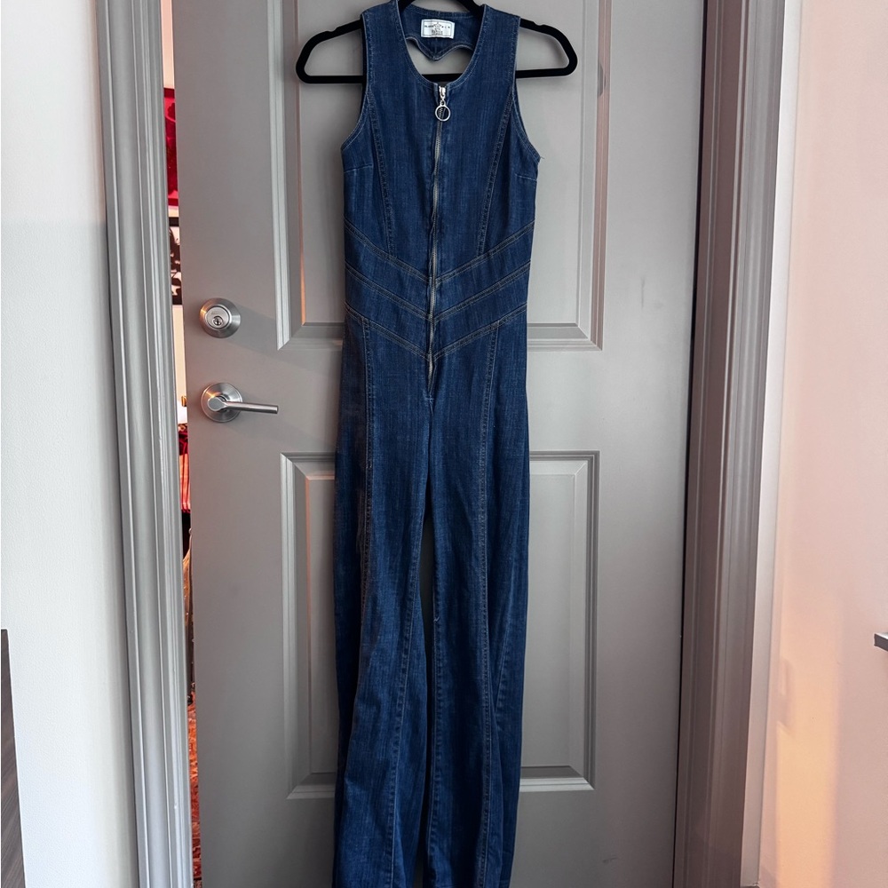 Iconic Hollywood Heartthrob Jumpsuit - Picture 2 of 5